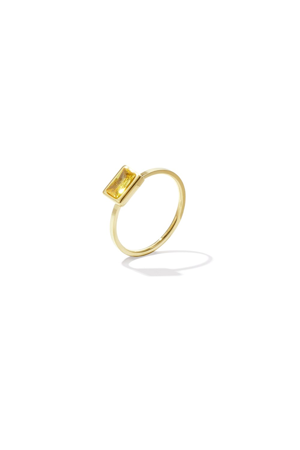 Ring met rechthoekige steen