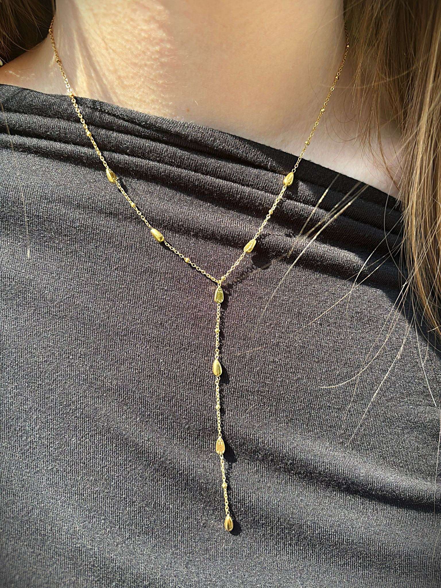 Y ketting met druppel detail