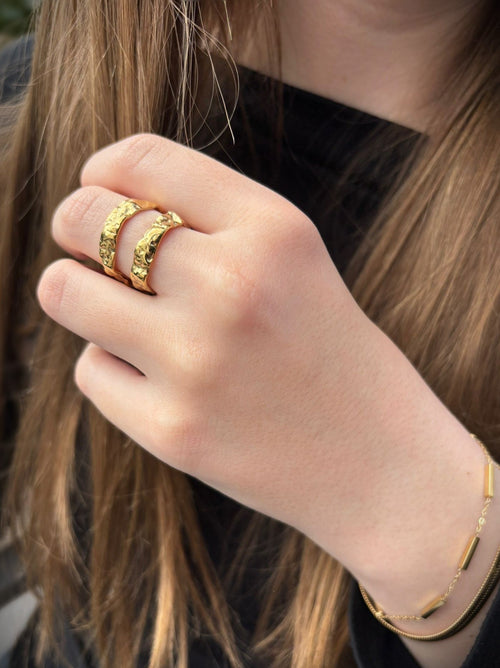 Dubbele ring met textuur