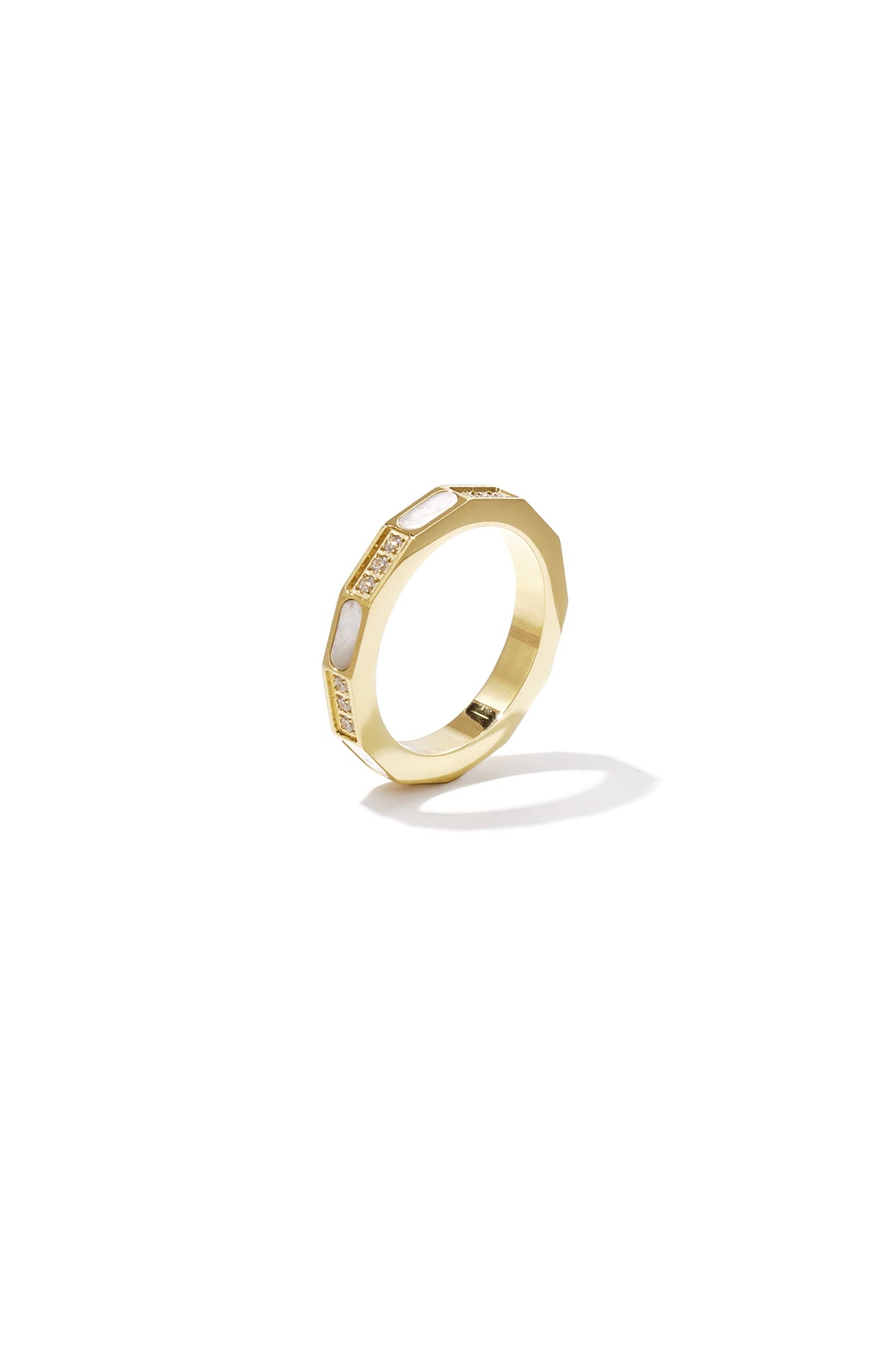 Hoekige ring
