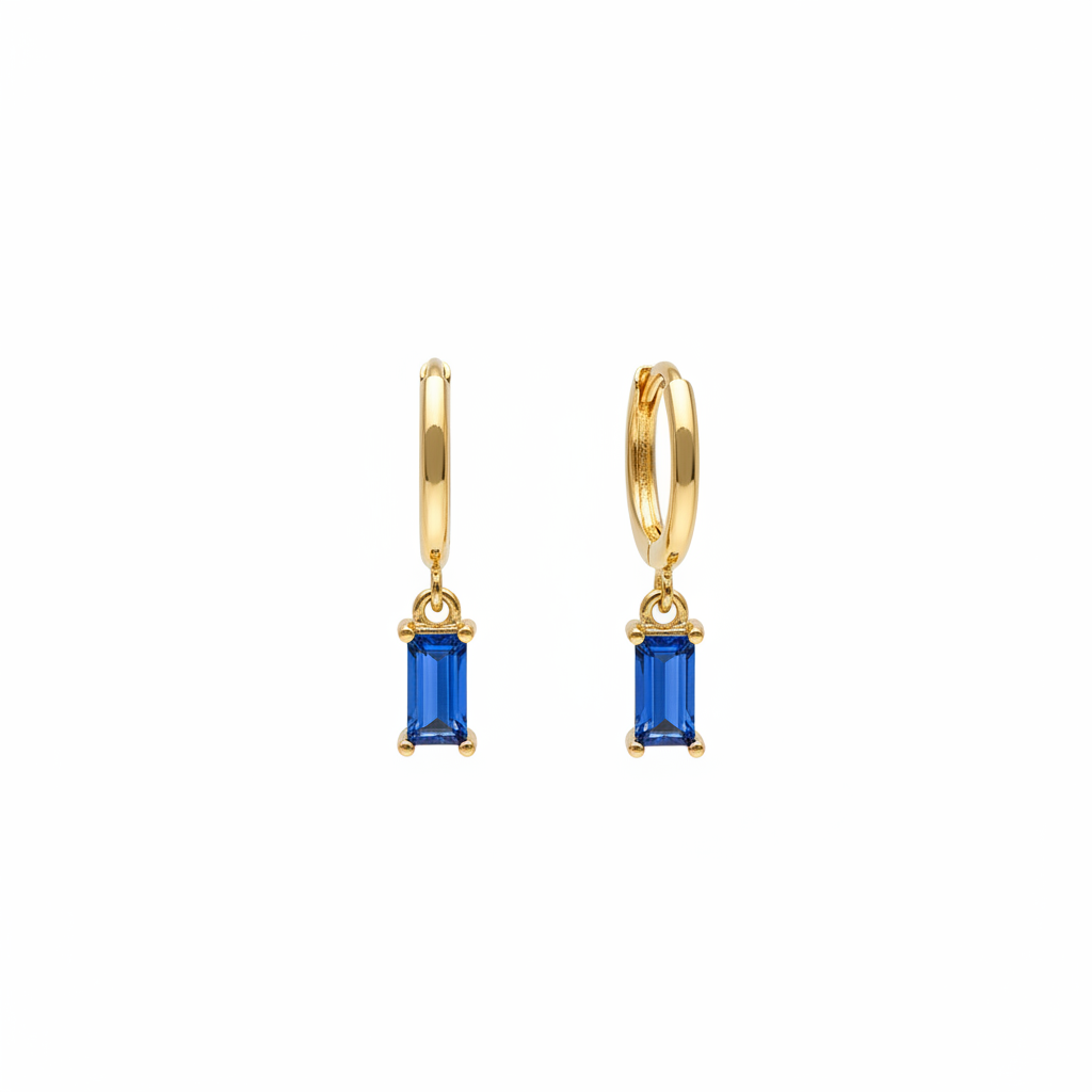 Oorringetjes Classic drop blauw witte achtergrond