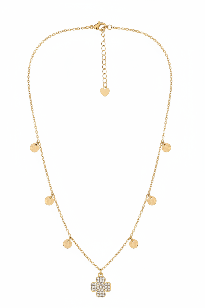 Korte ketting strass bloem en fijne muntjes witte achtergrond