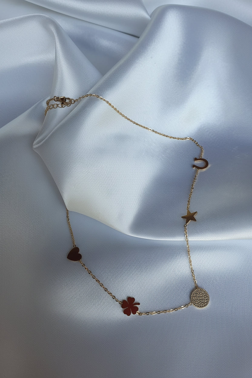 Korte ketting diverse bedels