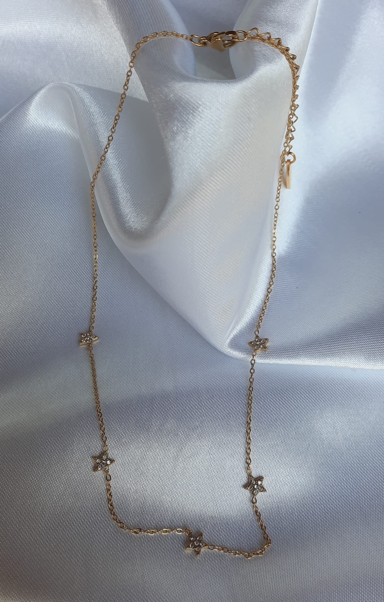 Korte ketting met sterretjes