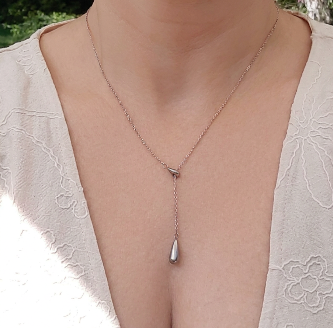 Ketting met druppel bedel