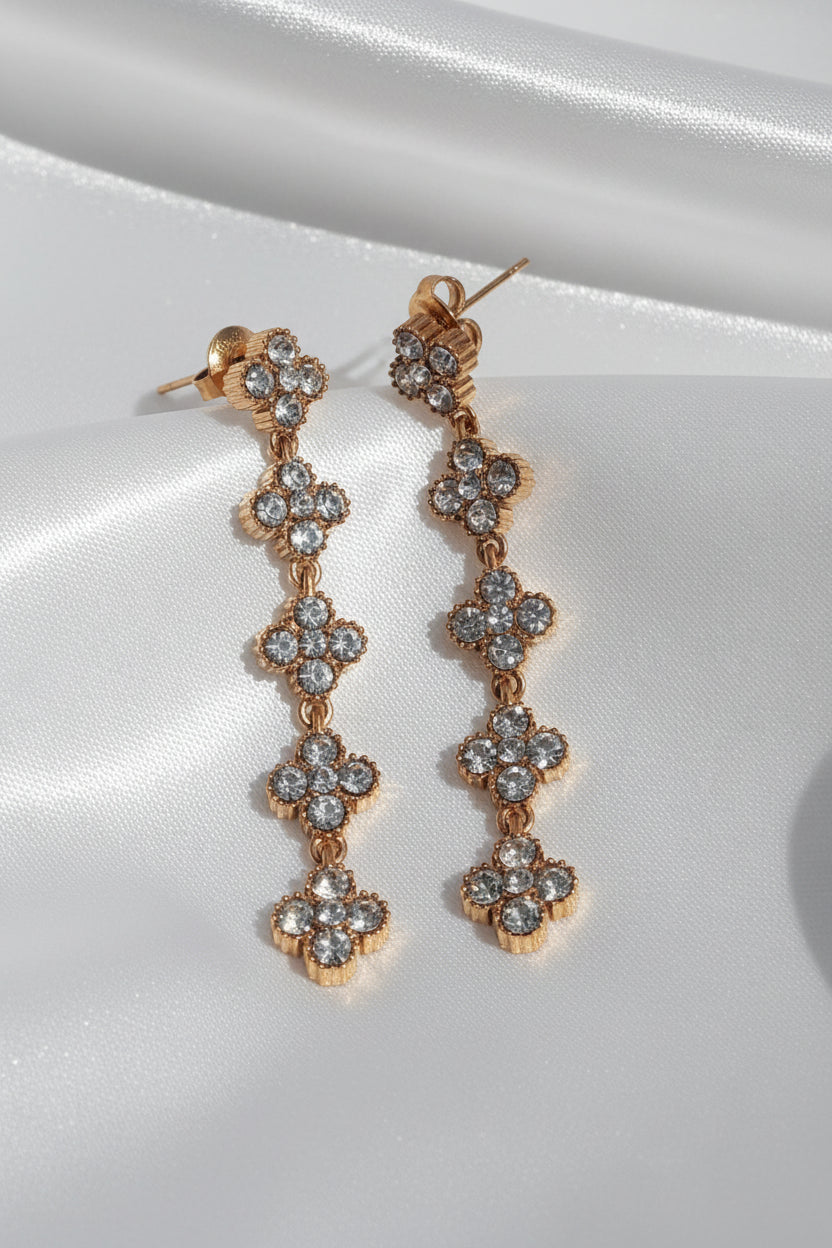 Elegante lange oorbellen met strass